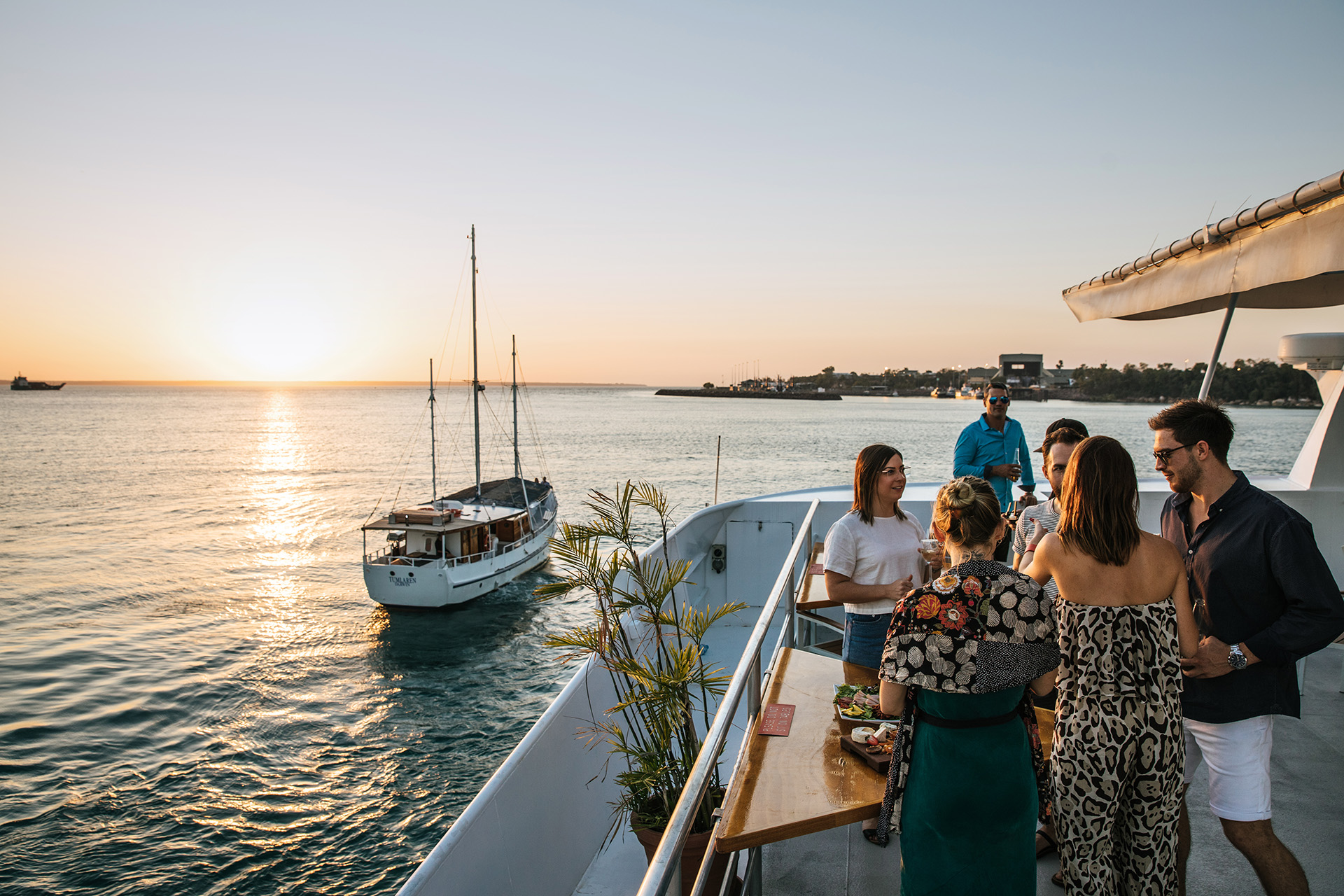 Vessels Charles Darwin & Tumlaren Darwin Harbour Cruises